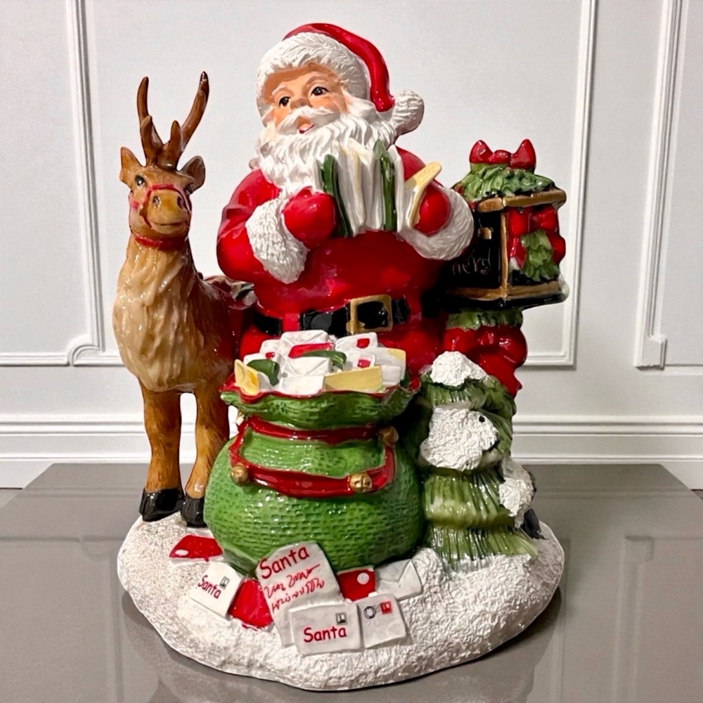Fitz and Floyd Renaissance Christmas Santa Figurine Musical Read